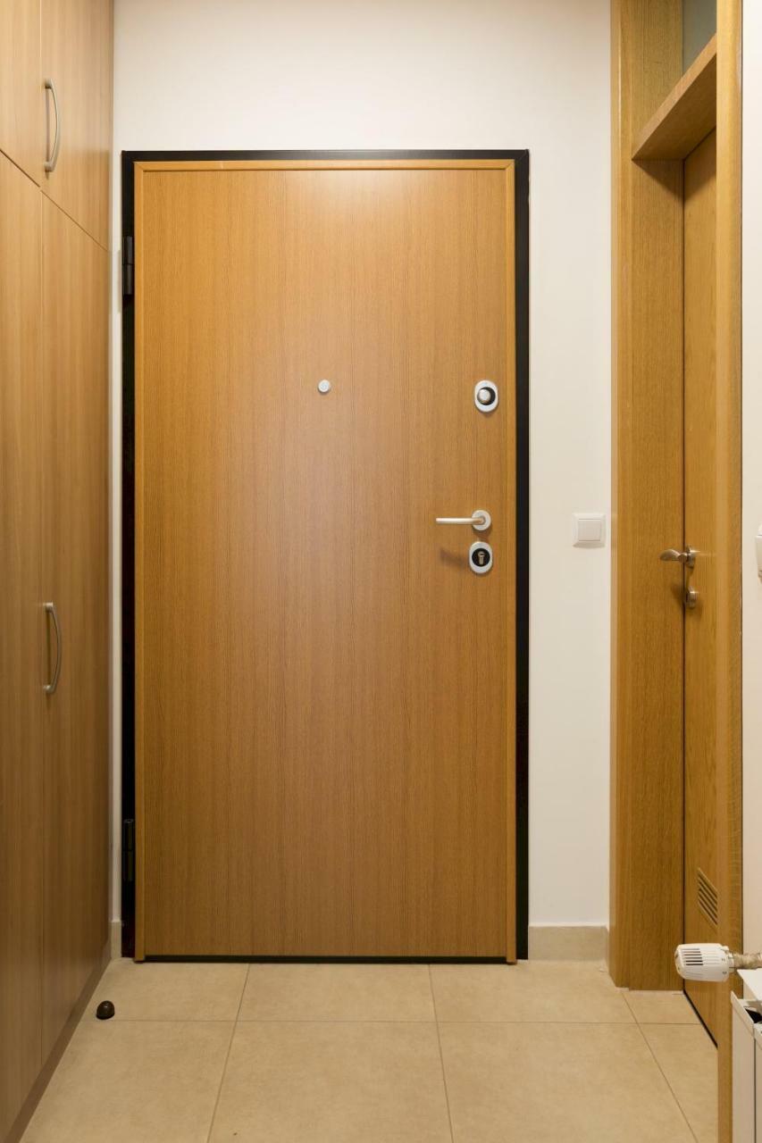Cute And Sunny Studio In Zagreb With Balcony & Free Parking Exterior foto